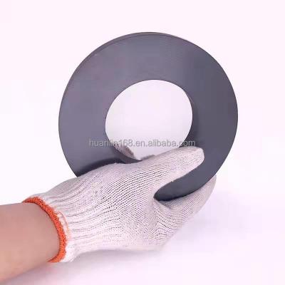 China Industrial Circular Large Circular Rectangular Strong Straight Hole Holder Magnet Ordinary Black Magnet Cutting Ferrite Magnet for sale