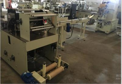 China Dauerhafte Seidenpapier-Servietten-Maschine, Papierrollenproduktionsmaschine 380V 50Hz zu verkaufen