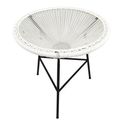 China 22inch Modern Outdoor Modern PE Rattan Round Side Table With Tempered Glass Top for sale