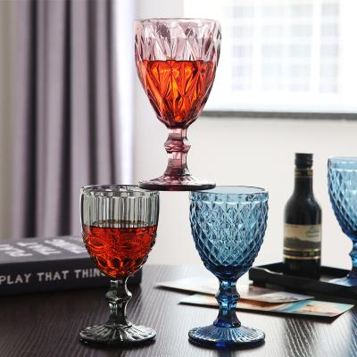 China Sustainable Factory Direct Glass Wine Goblets Deep Color Vintage European Wine Glasses for sale