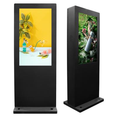 China Smart Outdoor Split Screen Digital Signage 65 Inch Touch Screen Kiosk Advertising Display for sale