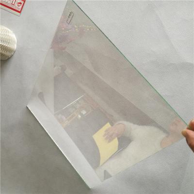 China Clearly Visible Concealed Supermarket And 2mm Tempered One Way Mirror Teleprompter Glass for sale