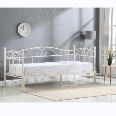 China Hotel classic simple colorful king bedroom furniture metal wrought iron double metal bed design bed for sale