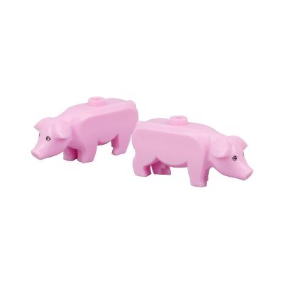 China MOC mini figures customized farm cute animal spotted pig farm construction figures building blocks for sale