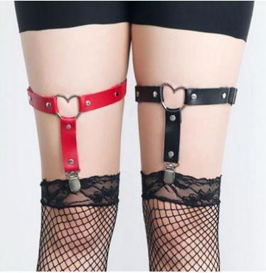 China Sex Lingeire Garter Belt Hip Hop Performance Leg Ring Sex Suspenders Lingerie Garter Leather Stockings With Garter Belt for sale