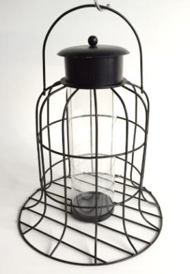 China Unique Design Squirrel Resistant Bird Feeders 8.7 X 8.7 X 9.8 Inches Dimensions for sale