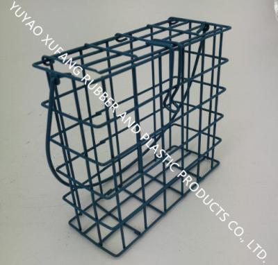 China Hanging Squirrel Proof Suet Feeder Simple Outdoor Attractive Iron Wire Material for sale