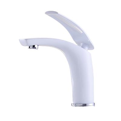 China Thermostatic White European Style Hot And Cold Single Faucet Mixer Basin Bathroom Plug Basin Faucet Faucets for sale