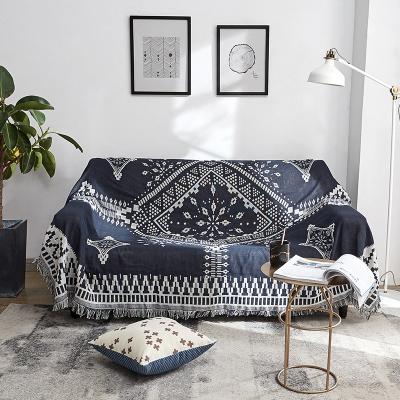 China High Quality Woven Throw Anti-Static Sofa Cover Custom Woven Tapestry Blanket for sale