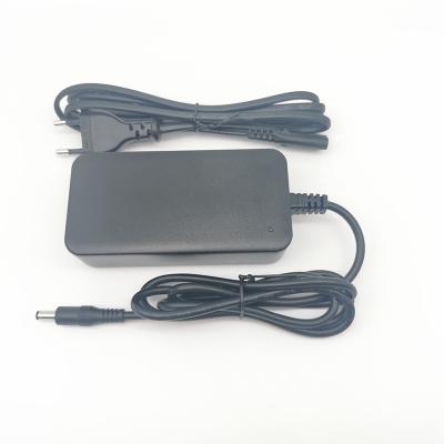 China ATNEN LBC031126040 12.6V 4A Standard Li Ion Battery Charger For 12V Battery Packs for sale