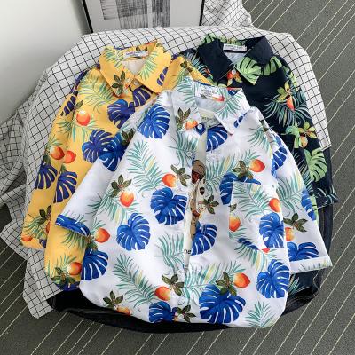 China Korean version of the vetiver short sleeve men's shirt flower Korean version of the retro 2022 summer trend loose Hawaii beautiful large size female for sale