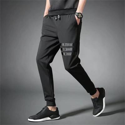 China Spring and summer Korean men's QUICK DRY jeans nine foot sports pants Harlan men's fashion pants small point casual student pants for sale