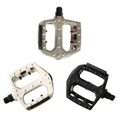 China Fashionabe Cheap Price Aluminum Alloy Bike Pedal Bike Bicycle Non-slip Accessories Pedal for sale