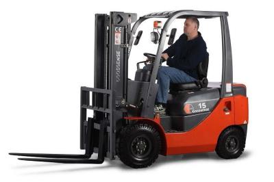 China 1.5ton Forklift 4 Wheel Telescopic Handler Forklifts Truck With Solid Tire for sale