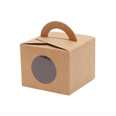 China Recyclable Wholesale Brown Kraft Paper Bakery Box Packaging Cake Box With Handle for sale