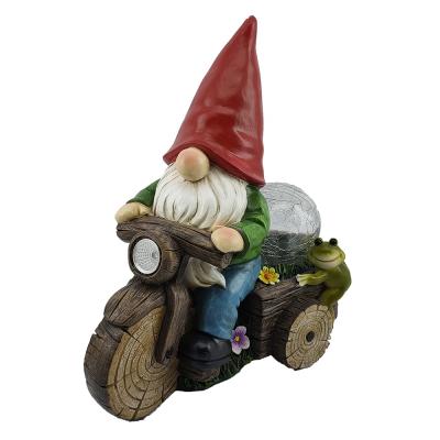 China Wholesale Europe Resin Gnomes in Tricycle with Solar Lights Garden Opens Outdoor Gnomes Ornament Statues for sale