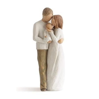 China Europe valentines family resin figurine holiday decoration couple children and parents hand hugged the baby to enjoy the holiday valentine for sale