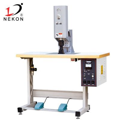 China Good Factory Supply Hot Selling Ultrasonic Nonwoven Fabric Edge Sealing Non Woven Cutting Machine for sale