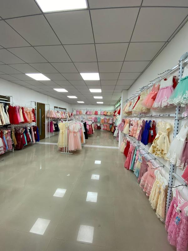 Verified China supplier - Guangzhou Liwan District Star Qi Children's Clothing Firm