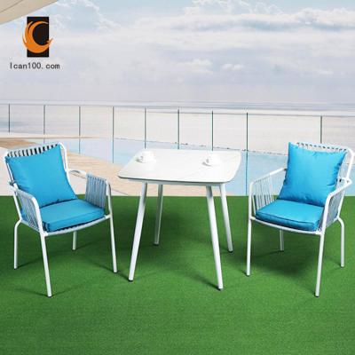 China Modern High Quality Rope Woven Restaurant Set Outdoor Table And Chairs Patio Dining Furniture Set for sale