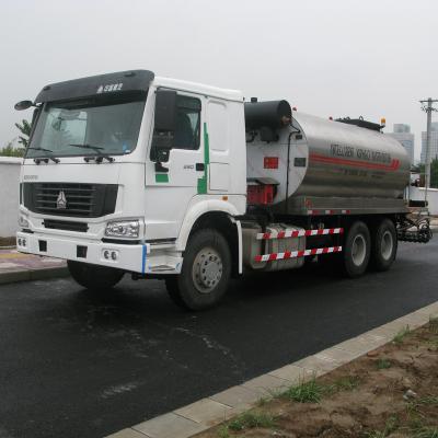 China Easy Operation Asphalt Distributor for sale