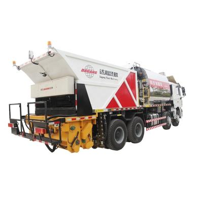 China China Dagang DGL5350TFC-T406 Chip Sealer Machine Automatic Combined Bitumen Pulverizer Chip Spreader for Road Construction of Sealer for sale