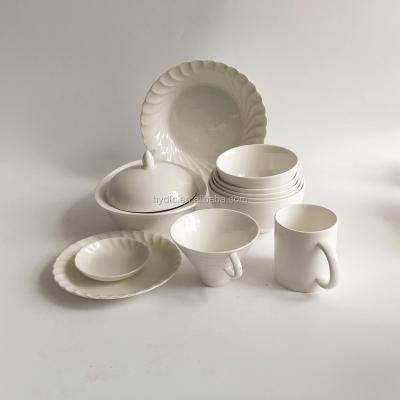 China Sustainable Customized Logo Printing White Porcelain Ceramic Dinnerware Set for sale