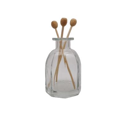 China Cosmetic Round Reed Diffuser Glass Bottle Decorative Prismatic Aroma Diffuser Bottle 141ml for sale