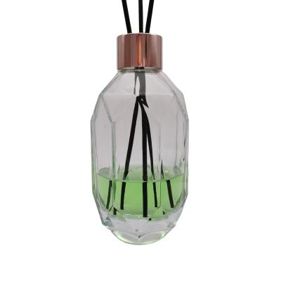 China Latest Design Cosmetic Unique Luxury Empty Clear Glass Reed Diffuser Bottle 226ml for sale