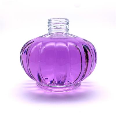 China 250ml Phoenix Pump Perfume Diffuser Glass Cosmetic Packaging Bottle for sale