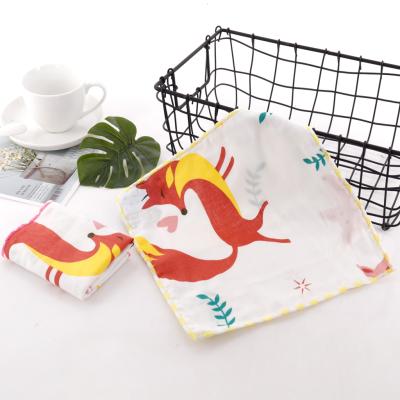 China Hot Sale 100% Cotton Sustainable Sale Cotton Gauze Lace Brooch Towel Baby Saliva Towel Baby Bandana Bib for sale