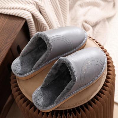 China Waterproof 2022 Hot Sales Fashion Design Felt To Whip Bedroom Winter Men Comfortable Leather Slipper For Man for sale