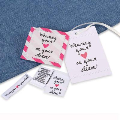 China Custom Viable Deepking Brand Logo High Quality Garment Hang Paper Tag for sale