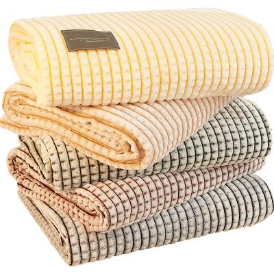 China Wholesale Cheap Bohemian Soft and Comfortable Knitted Sofa Blanket Soft Polyester Weighted Blanket for sale