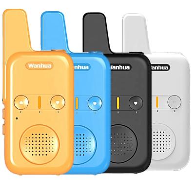 China Waterproof 5W A20 UHF 2 Way Long Range Handheld Children Radio Walkie Talkie for Kids for sale