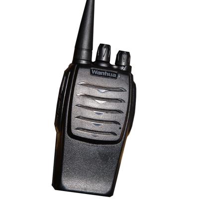 China Professional Dustproof Walkie Talkie Portable and Long-Range with Talk Range of 5-10km for sale