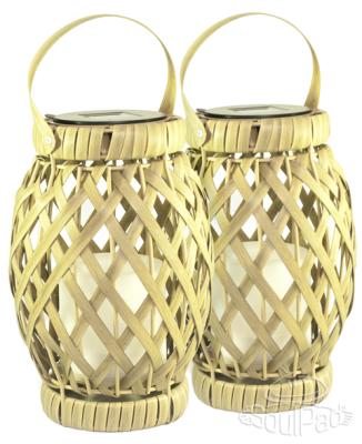 China Waterproof Handwoven Outdoor Solar Rattan LANDSCAPE Bamboo Wicker Garden Lantern with Handle Column Shaped Solar Lantern for sale