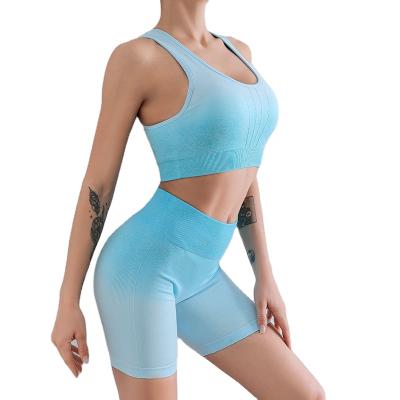 China 2021 Women Breathable Seamless Dip Dye Gradient Yoga Top And Gaiters Women Gym Shorts Set for sale