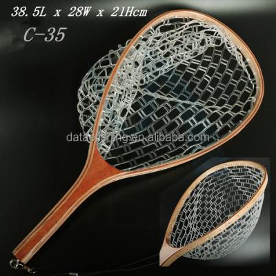 China The landing of trout fly clear rubber net wooden fish net 60*28*38.5 cm for sale