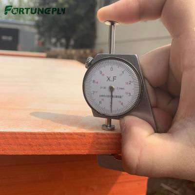 China Pine plywood factory direct sale wood veneer plywood 18mm modern hot sale construction for sale