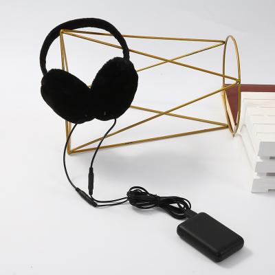 China Plush Adjustable Radio Heated Ear Warmer with 2000 mAh Li-ion Batteries for Running in Cold Winter for sale