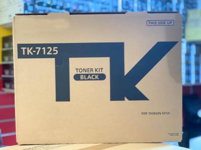 中国 Kyocera TASKalfa 3212i Printer Toner Cartridge TK 7125 1T02V70NL0 Black 販売のため