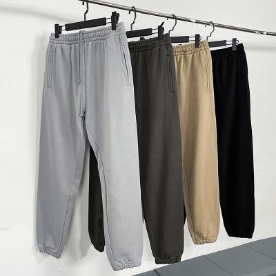 China Anti-Wrinkle OEM Heavy Sweatpants Jogger Pants Wholesale Custom Shear Casual Stacked Sweatpants Men for sale