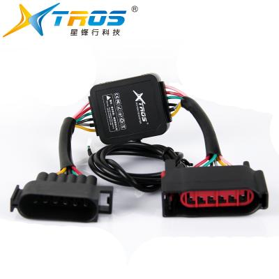 China Red Light LED Screen Sensing Screen Car Throttle Electronic Throttle Automobile Innovate Tuning For Lexus for sale