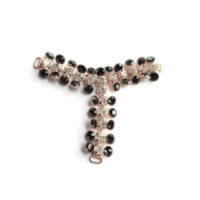 China Delicate Screw Sandals Fashion Shoe Buckles With Elegant Appearance for sale