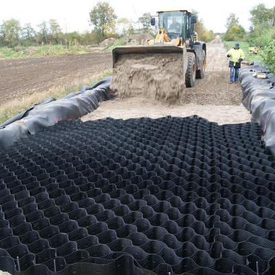 China HDPE-geformte/perforierte Geozelle, die für Steigungen/Haltungswände/Straßenverstärkung optimal ist zu verkaufen