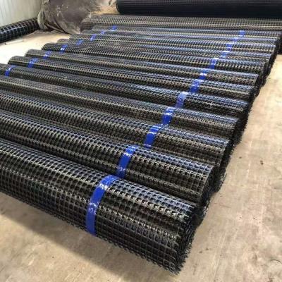 China 12.7*12.7mm 25.4*25.4mm MESH SIZE Biaxial Geogrid for Highway Pavement Reinforcement for sale