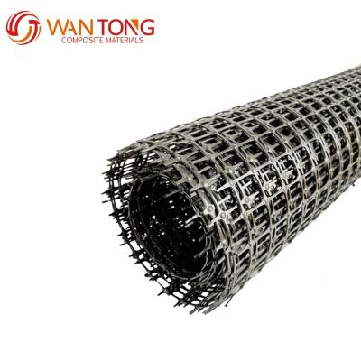 China Reforzamiento de carreteras Geogrid de plástico biaxial 40-40kn para malla de carreteras en la construcción en venta