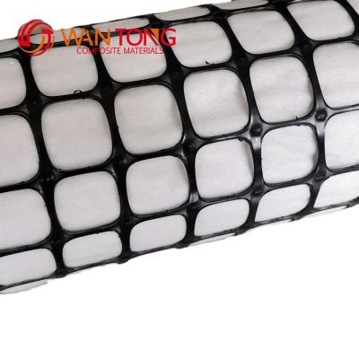 China Plastic Road PP Biaxial Geogrid 40/40kn Composite Nonwoven Geotextile for Road Reinforcement for sale