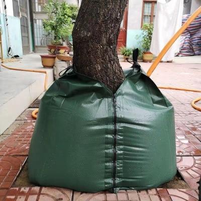 Cina 20 galloni di sacchetto per l'irrigazione degli alberi a rilascio lento in materiale PVC resistente con cerniera in vendita